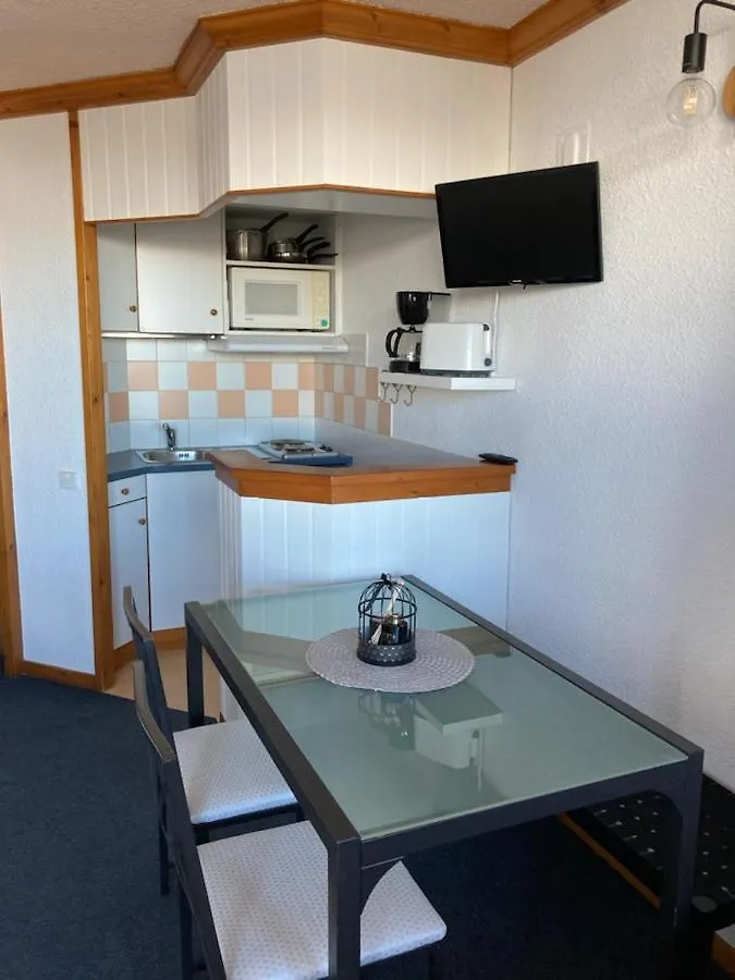 Appartement skis aux pieds La Plagne 0*,
